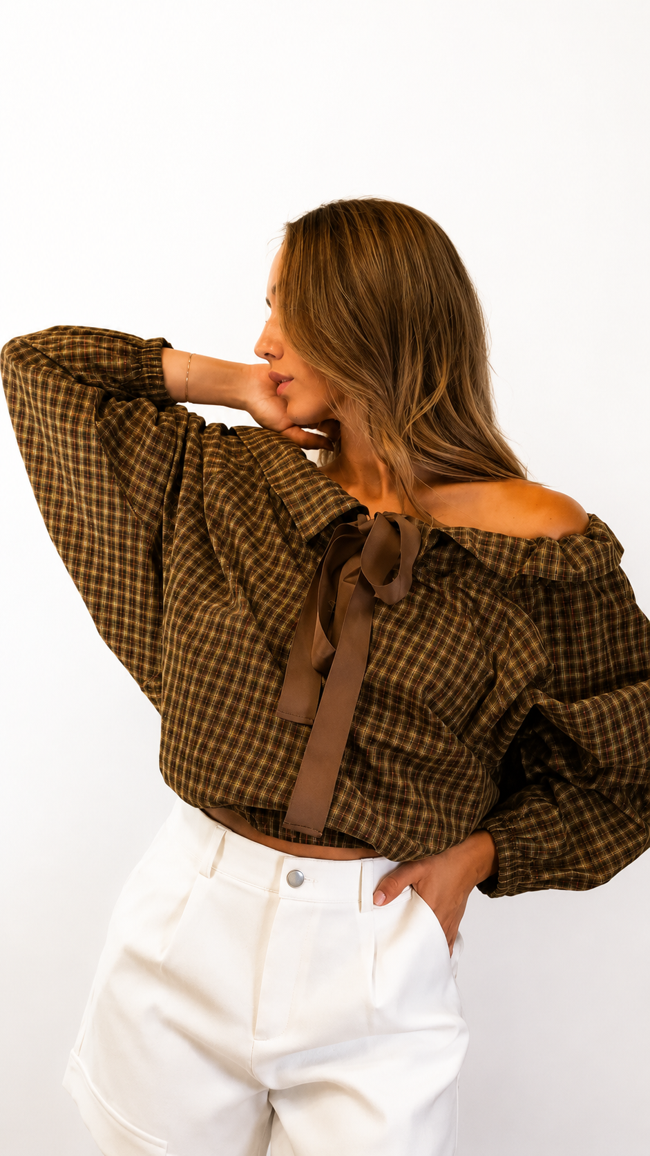 Camicia scollo a barca